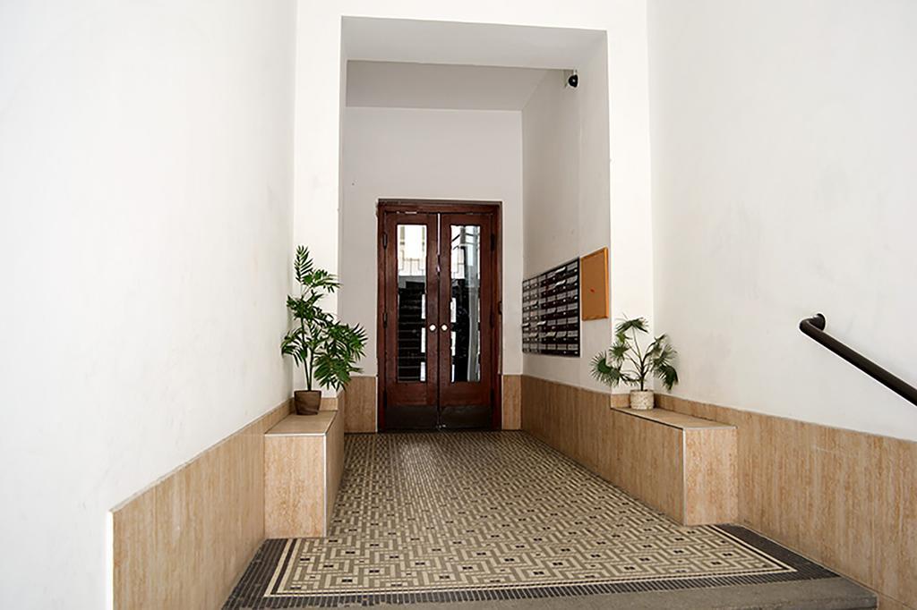Classic 2Bdr Suite By Ruterra Praag Buitenkant foto